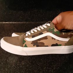 Vans mens 9.5 Great Condition 