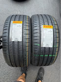 Pirelli 255 40 R19