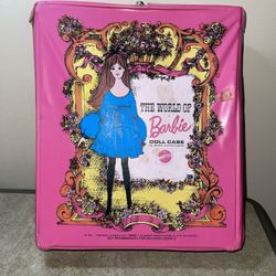 Vintage 1968  The World of Barbie Doll Case 1002 Pink Mattel USA