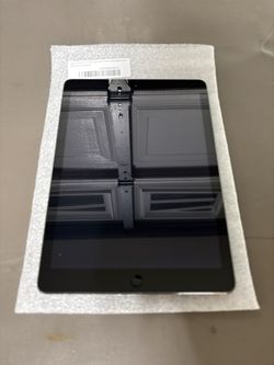 iPad Air 9.7" (1st Gen)