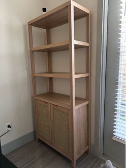 Bookcase/Shelf