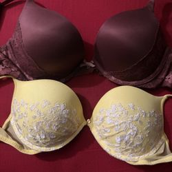 2 Pair 36B Victoria's Secret push up bras