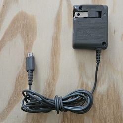 Nintendo Ds Lite Charger USG-002 USA


