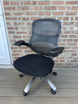 Knoll Generations Task Chair