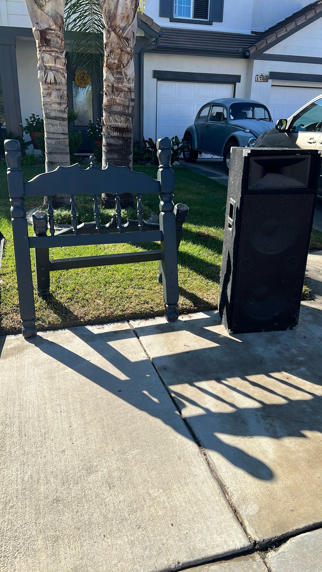 Twin Bed, & Speaker Free Items