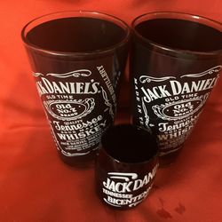Jack Daniels Black Glasses & Shot Glass 