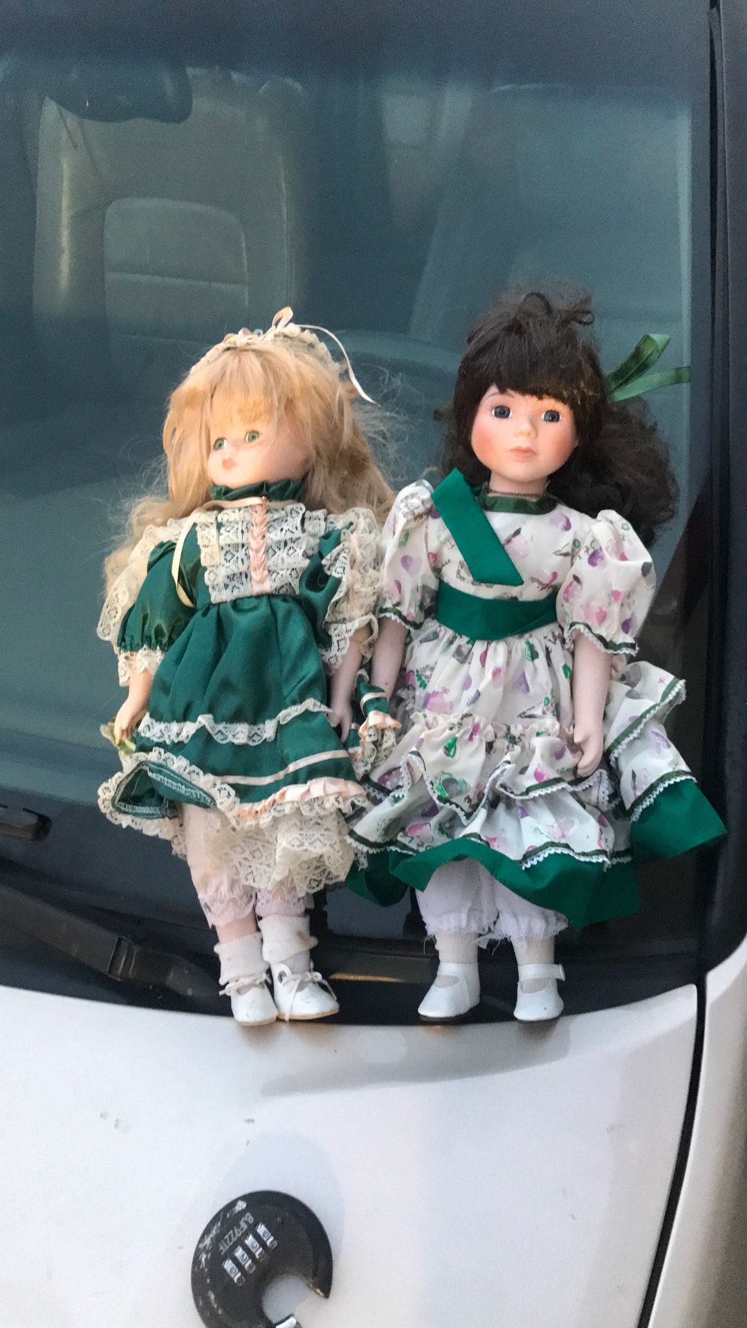 Porcelain Dolls 