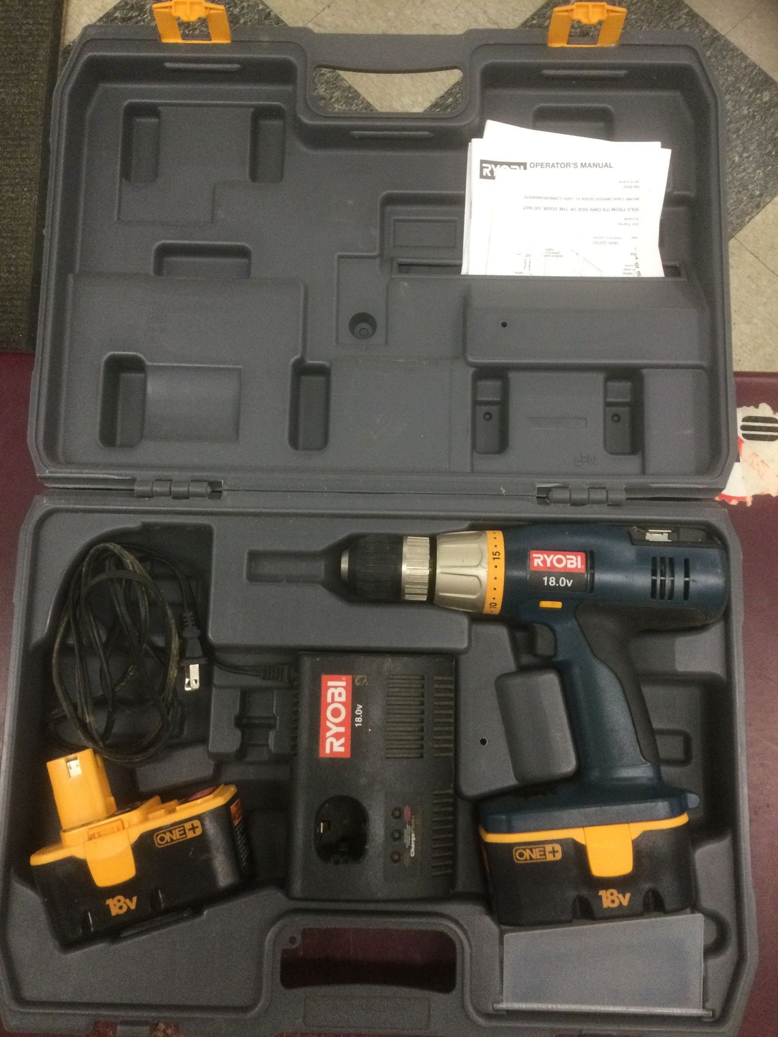RYOBI 18V Cordless Drill Kit 18 Volt