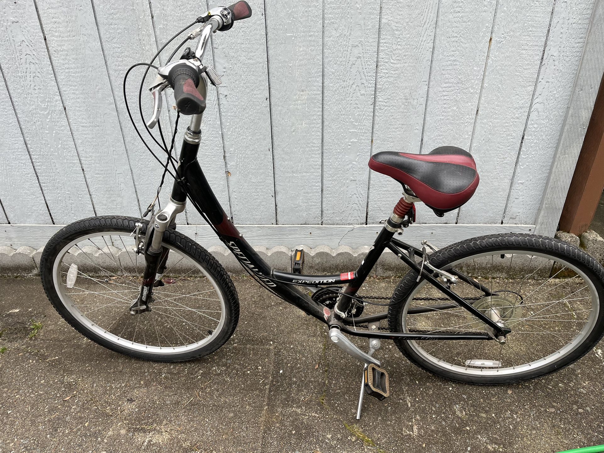 Schwinn Sierra & Specialized Expedition Trail bikes