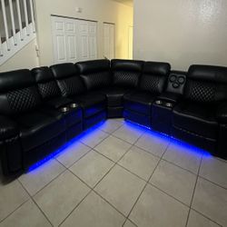 BLACK LEATHER RECLINER SECTIONAL ♥️🤍🖤