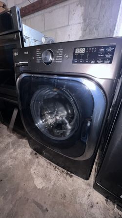 LG Smart Front-Loading Washing Machine