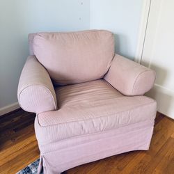 Free cozy arm chair in Irvington