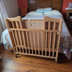 Portable Crib