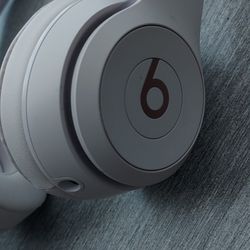 Pink Solo Beats