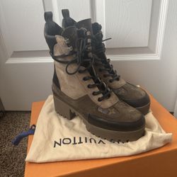 Women’s Louis Vuitton boots