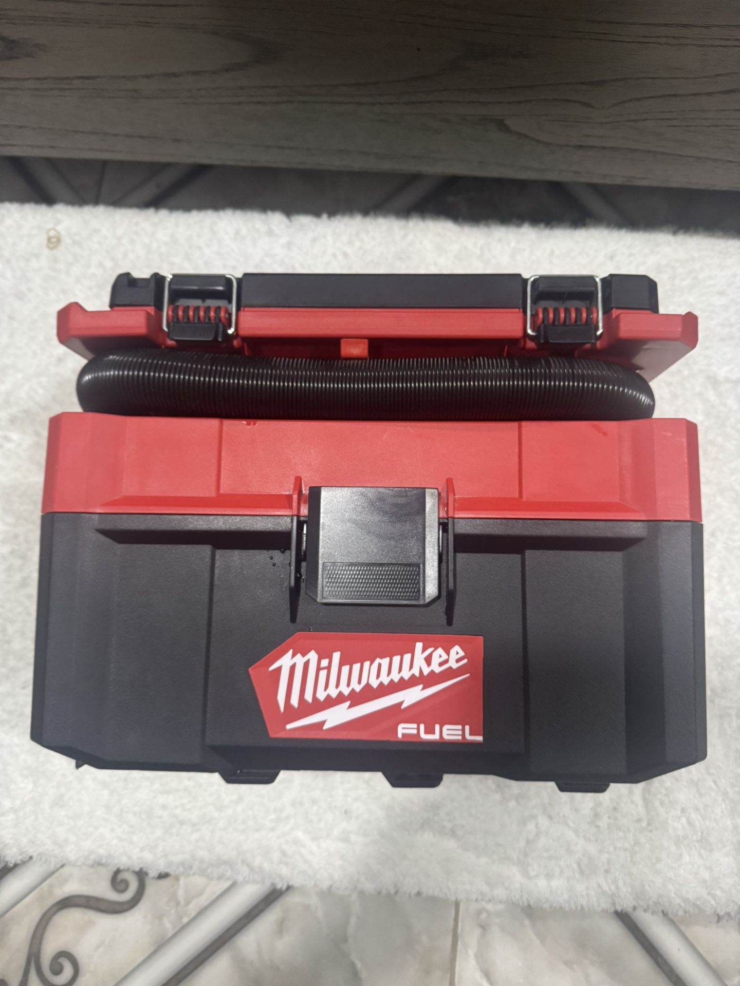 Milwaukee Fuel M18 Vacuum
