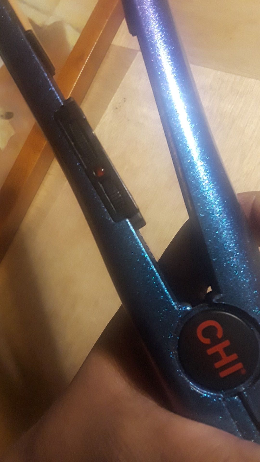 Chi multicolored (w. Sparkles) flat iron. model CA2282 brand NEW