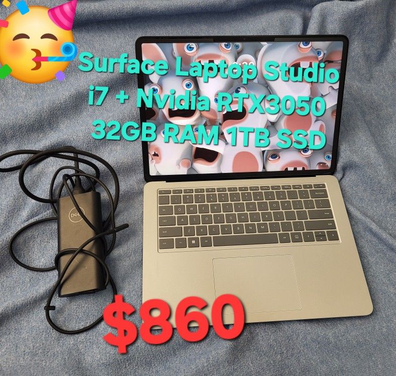 Microsoft Surface Laptop Studio 14" nVidia RTX 3050Ti Intel i7 32GB Ram 1TB SSD Touchscreen Windows PC