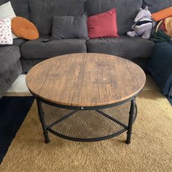 Round coffee table