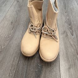 Timberland Premium Waterproof Womens Size 8 Boots With Anti-Fatigue shoe sole brand new ! no box 