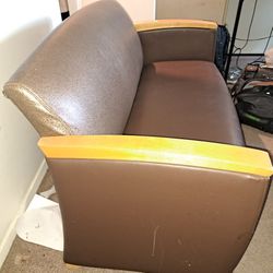 Lobby Leather  Chair 