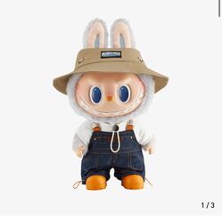 THE MONSTERS FALL IN WILD SERIES-Vinyl Plush Doll