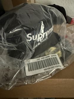 Supreme MLB Teams New York Box Logo New Era 59Fifty Fitted Cap