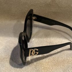 D&G Women’s Sunglasses 