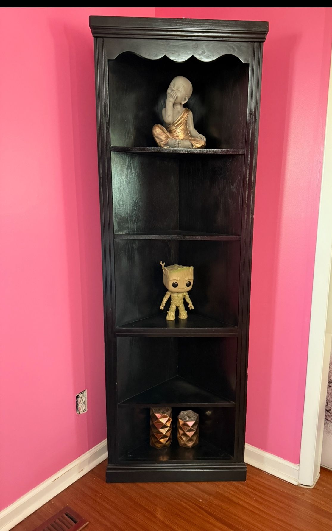 Corner Shelve - Refurbished