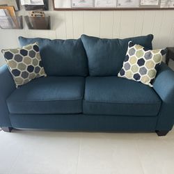 Blue pull out couch