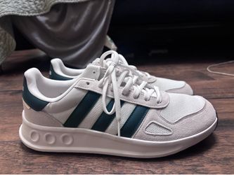 Adidas Men’s Run 84 size 11