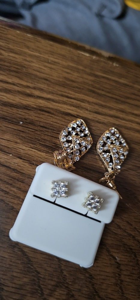 925 Sterling Silver Earings 2 Pairs