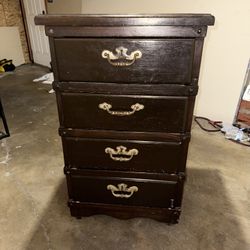 4 Drawer Wooden Dresser 