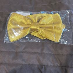 Gold Bow Tie