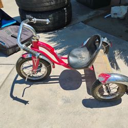 Schwinn Tricycle Red Kids