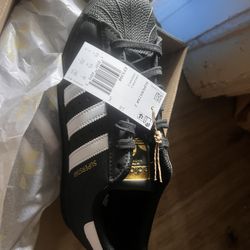 Adidas Superstar