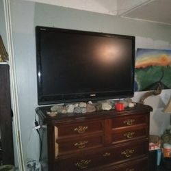 45 In Toshiba With Roku Stick