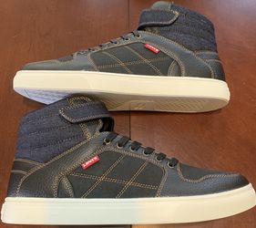 Levis Oakley Casual Shoe. Mens Size 13.