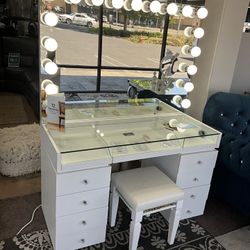 2 PC Vanity Set $2648