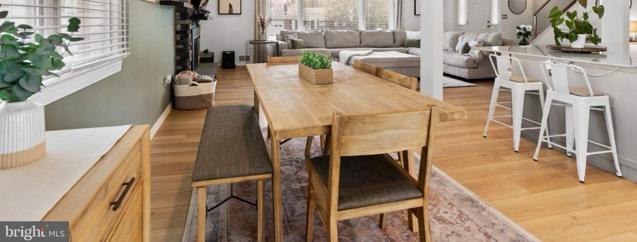 Dinning Room table + sideboard Dining sets