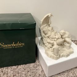 Dept 56 Ceramic Figurine 