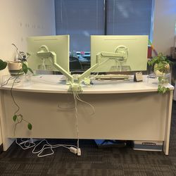 Gaming Monitors And Desk