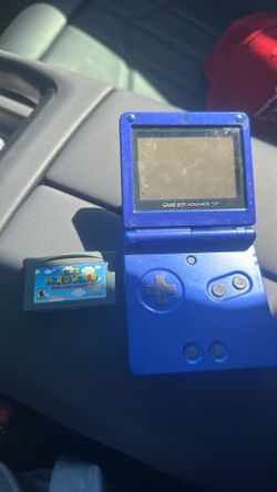 Gameboy advance with super Mario world
