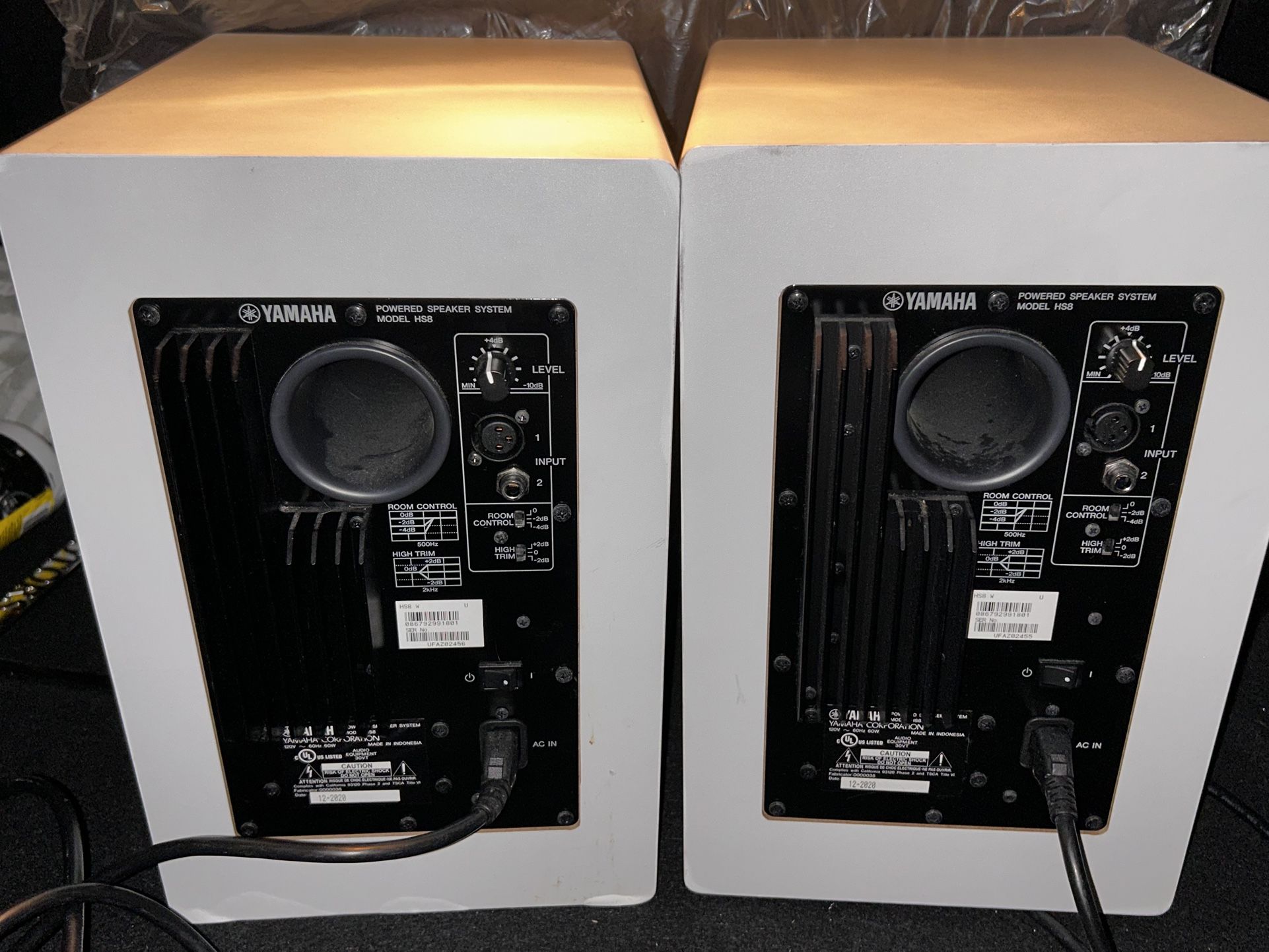 Yamaha Hs8 Studio Grade Monitor Speakers