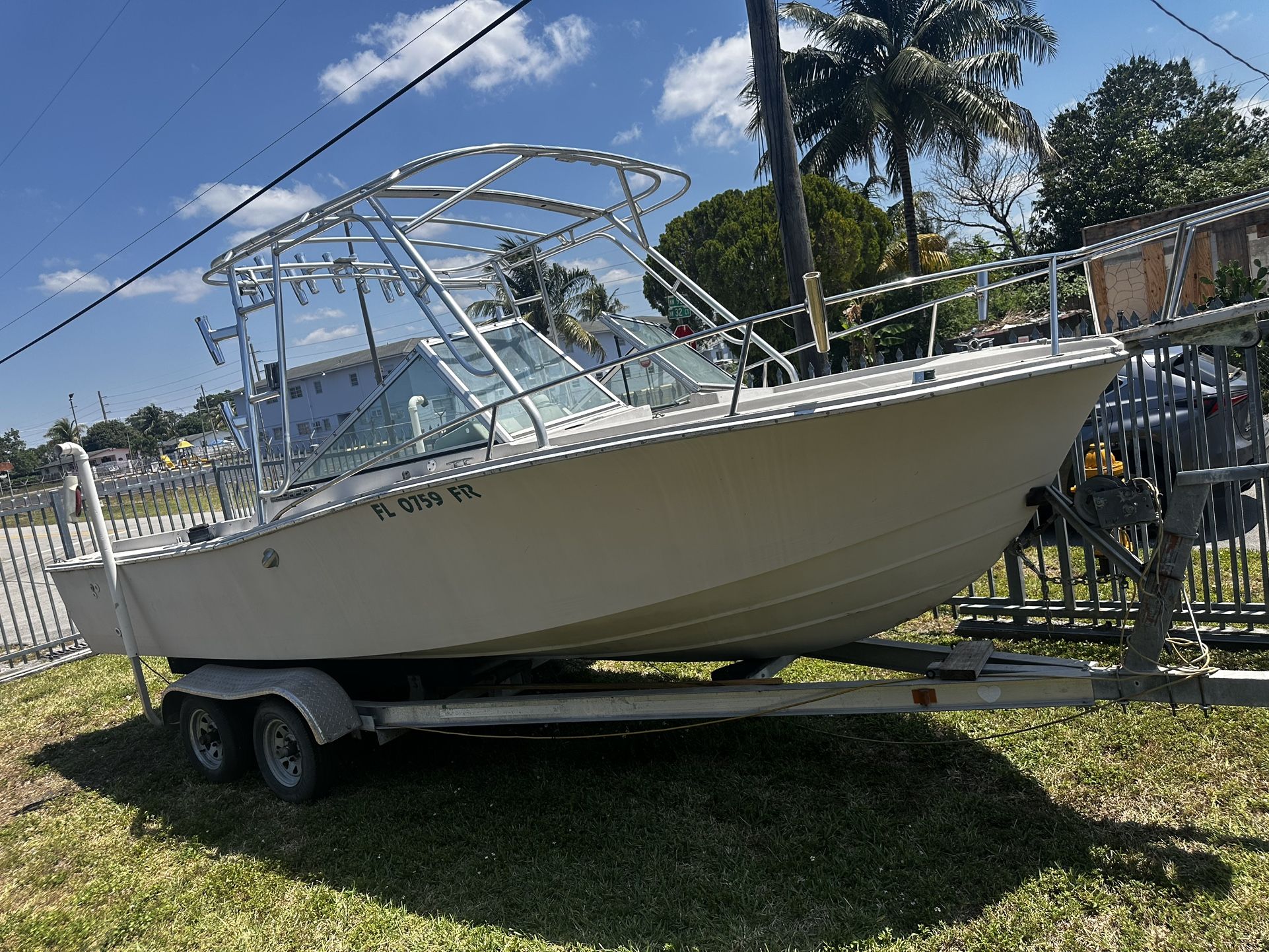 2000 Scorpion 210