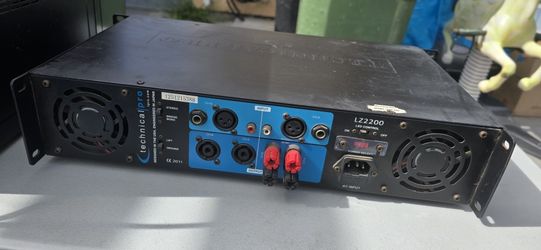 vendo 1 power de 2,200 Wat$70