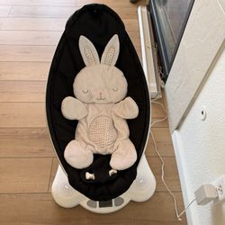 4 Moms Mamaroo Baby Swing