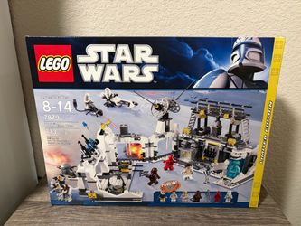 LEGO Star Wars: Hoth Echo Base (7879)