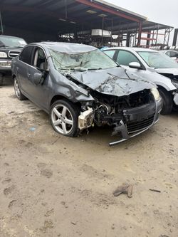 Auto Parts 2005 Volkswagen Jetta