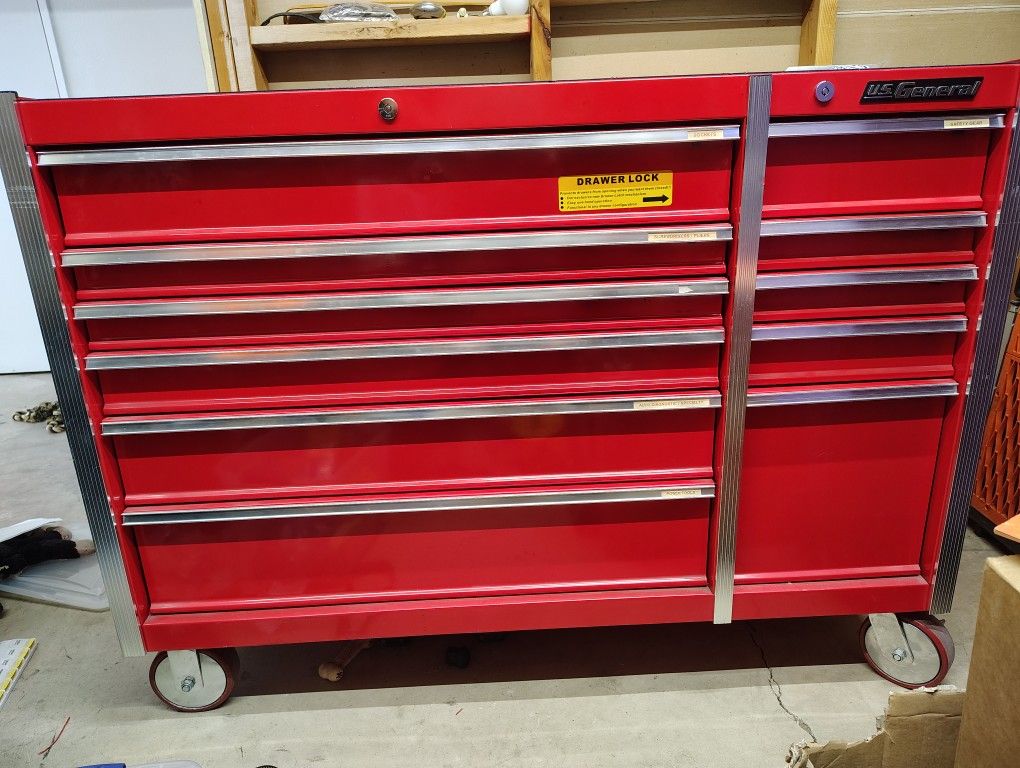 US General Rolling Tool Box